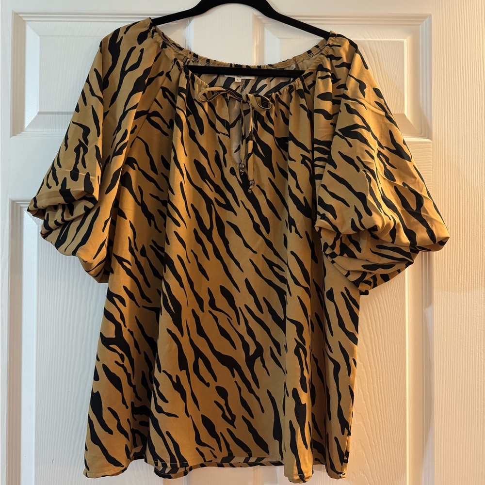 Black and Tan Tiger Print Blouse